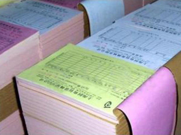 無(wú)碳復(fù)寫(xiě)紙票據(jù)、不干膠